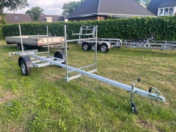 Kanotrailer voor 2 kano's